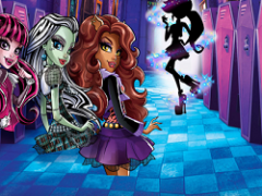Monster High: New Ghoul in School