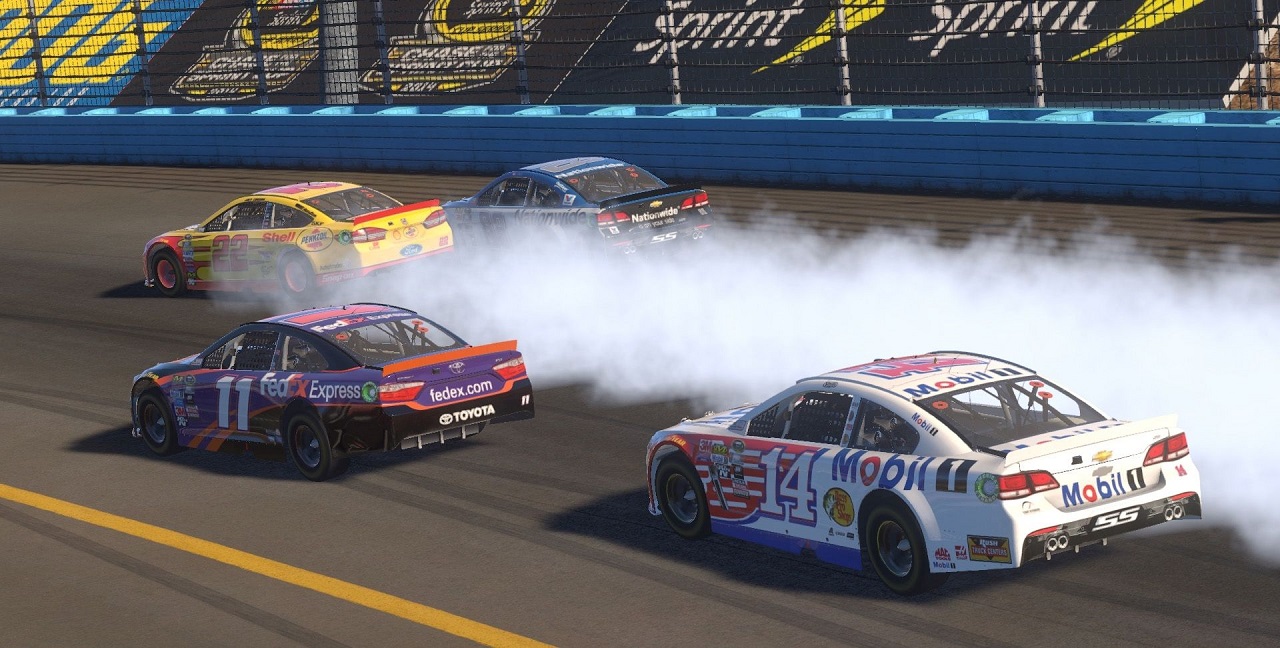NASCAR Heat Evolution - скриншот 4