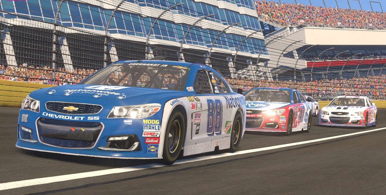 NASCAR Heat Evolution - скриншот 5